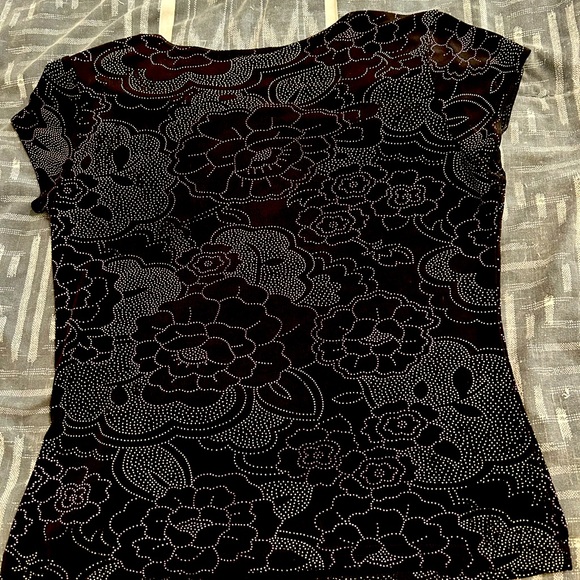 Size small Briggs New York top. - Picture 2 of 3